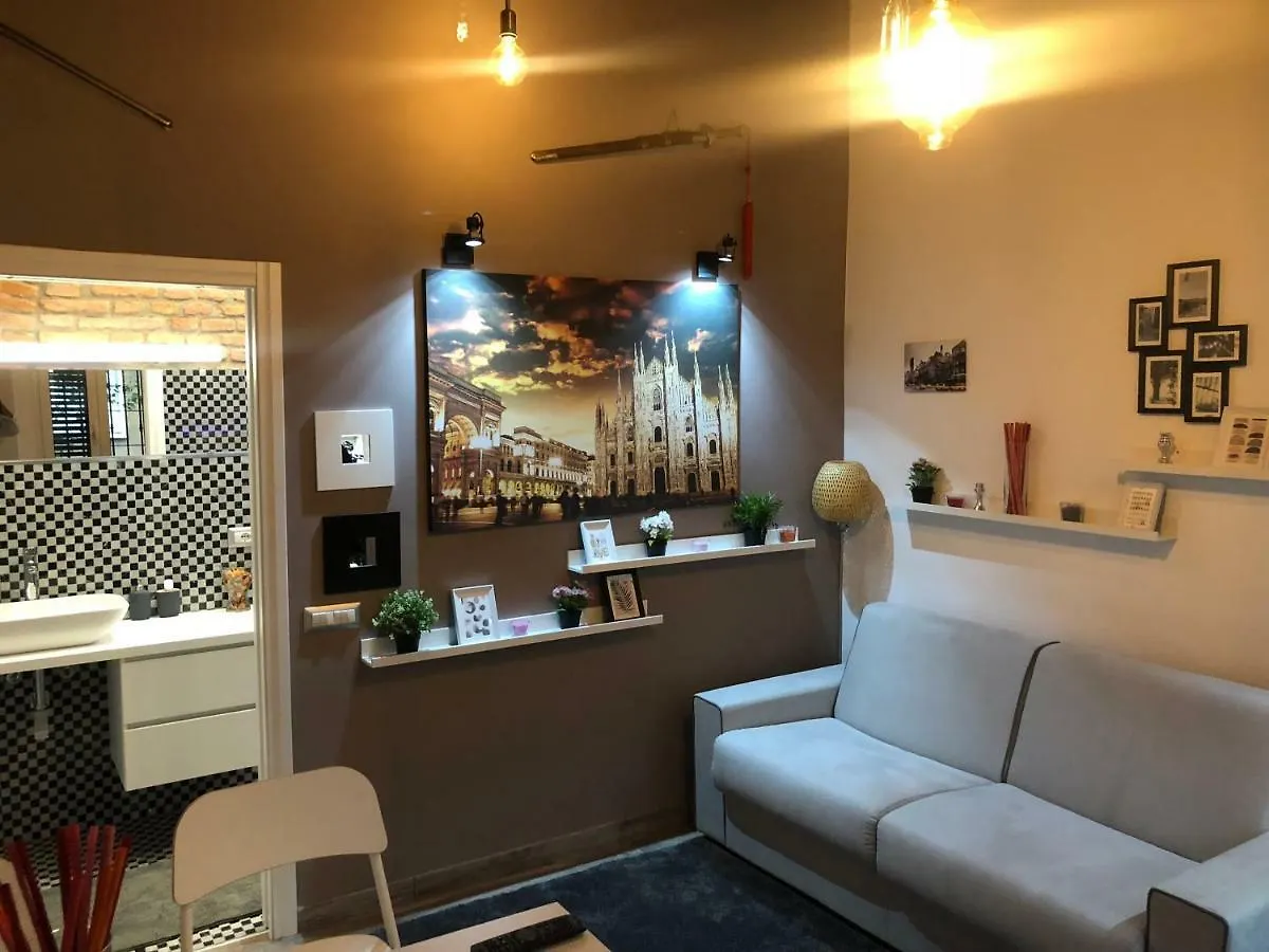 Apartment Maciachini M3 Milan 0*,  Italy