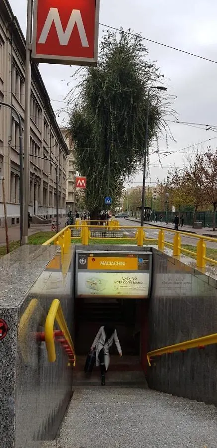 Apartment Maciachini M3 Milan